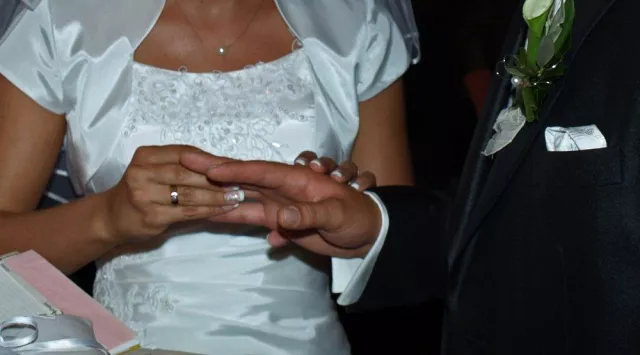 Bild: Strenge Regeln bei der Traumhochzeit: Kate und William sorgen für Benimm