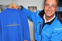 Weißgerber Lesezirkel setzt auf Firmenkleidung Bild: Weißgerber Lesezirkel setzt auf Firmenkleidung