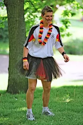 Wien liefert kurzfristig LED Wand für Publik-Viewing nach Celle zum Finale Bild: Wien liefert kurzfristig LED Wand für Publik-Viewing nach Celle zum Finale