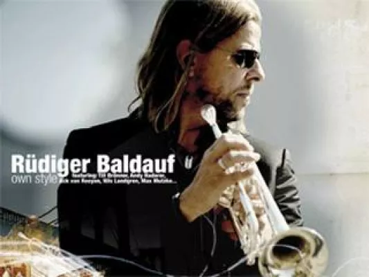 Sommerloch Sommerfestival im Alten Pfandhaus in Köln Bild: Sommerloch Sommerfestival im Alten Pfandhaus in Köln