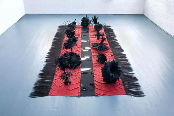 Bild: Ausstellung Nina Lola Bachhuber "Bankett"