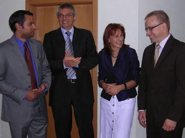 Bild: Edelgard Bulmahn besucht die i.syde Informationstechnik GmbH