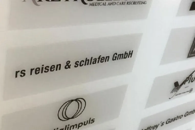 Bild: Falsche Auskunft gegenüber RS Reisen & Schlafen GmbH