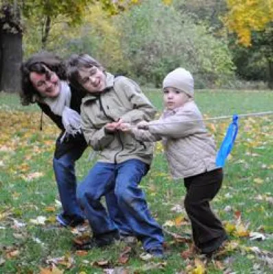 Im November auf spezielle-fitness-programme.de: Familienspiele von GutsMuths bis zur Gegenwart Bild: Im November auf spezielle-fitness-programme.de: Familienspiele von GutsMuths bis zur Gegenwart