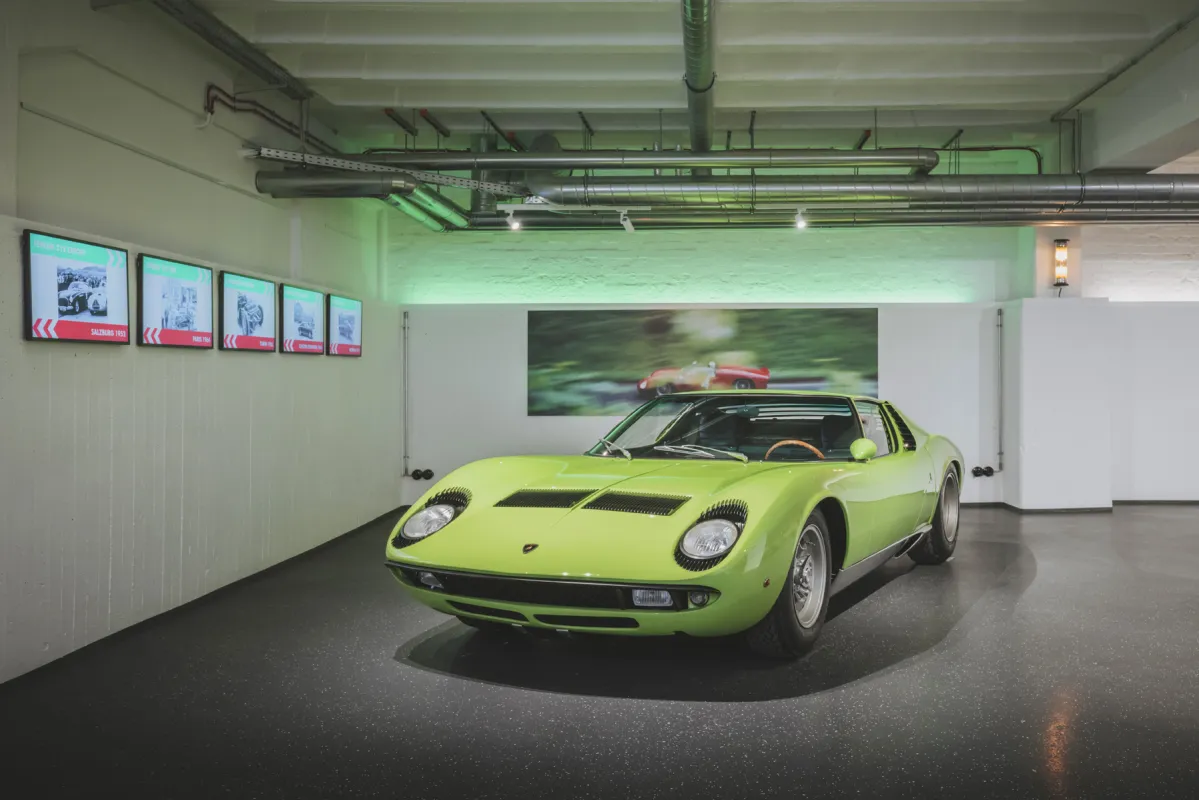 1967er Lamborghini Miura P400 (© Automuseum PROTOTYP Hamburg)