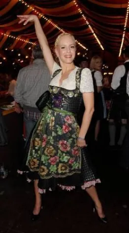 Bild: Tanzstunden mit "Let's Dance-Star" Isabell Edvardsson zu ersteigern