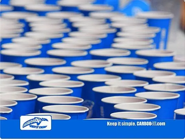 Bild: Carboo4U Sporternährung versorgt Köln Marathon 2010 - Trabi Aktion