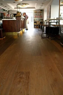 Bild: Sinnlicher Genuss beim Essen, Trinken – und Ambiente