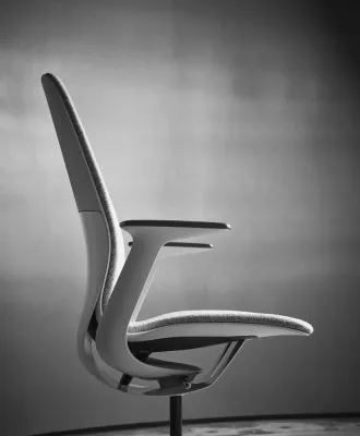 Bild: STEELCASE LAUNCHT SILQ: EINE DESIGN- UND MATERIALINNOVATION