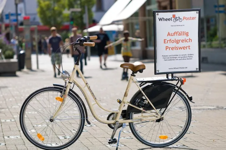 Wheel-Poster - Das mobile Plakat Bild: Wheel-Poster - Das mobile Plakat