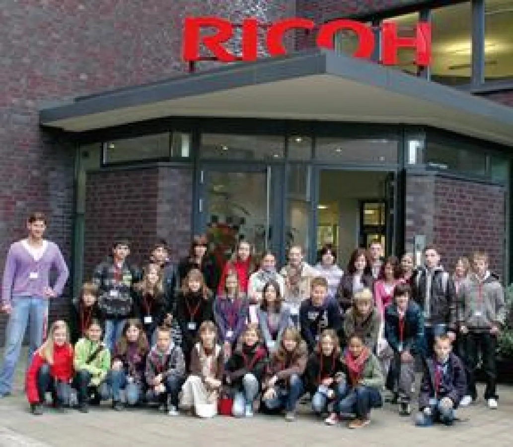 33 Schülerinnen und Schüler besuchen den Zukunftstag für Mädchen und Jungen bei Ricoh