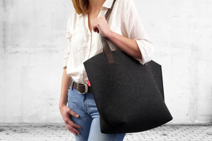 Bild: Großzügiger Shopping-Begleiter gesucht