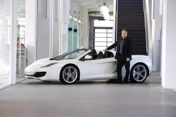 Bild: McLaren Automotive in der Klassikstadt – eine Frankfurter Erfolgsgeschichte feiert ihren ersten Geburtstag
