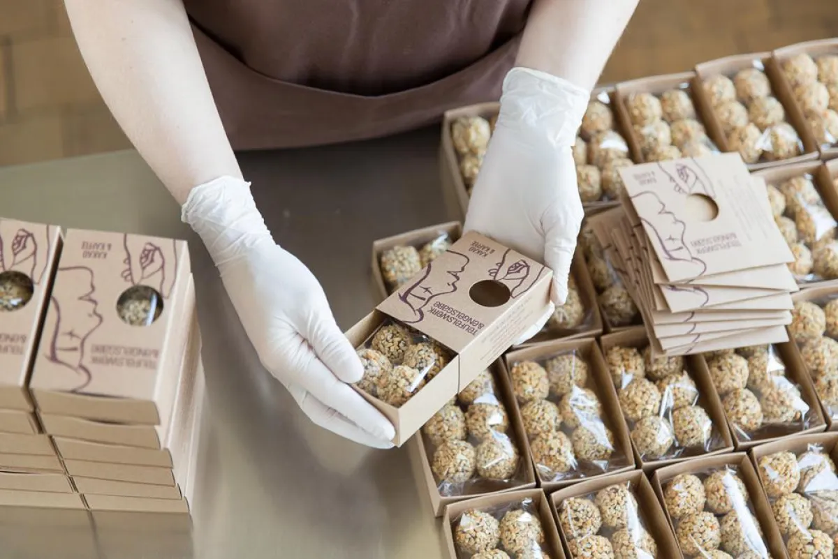 Teufelswerk & Engelsgabe - Bio-Dattelkonfekt - ohne Zuckerzusatz - 100% natürlich - handgemacht