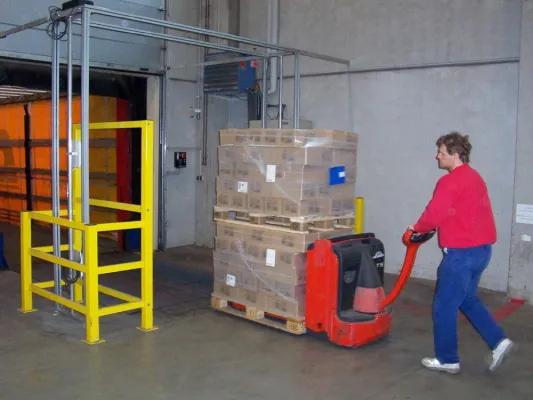 W. Pelz GmbH in Wahlstedt ergänz die Logistik um RFID/EPC - Applikation Bild: W. Pelz GmbH in Wahlstedt ergänz die Logistik um RFID/EPC - Applikation