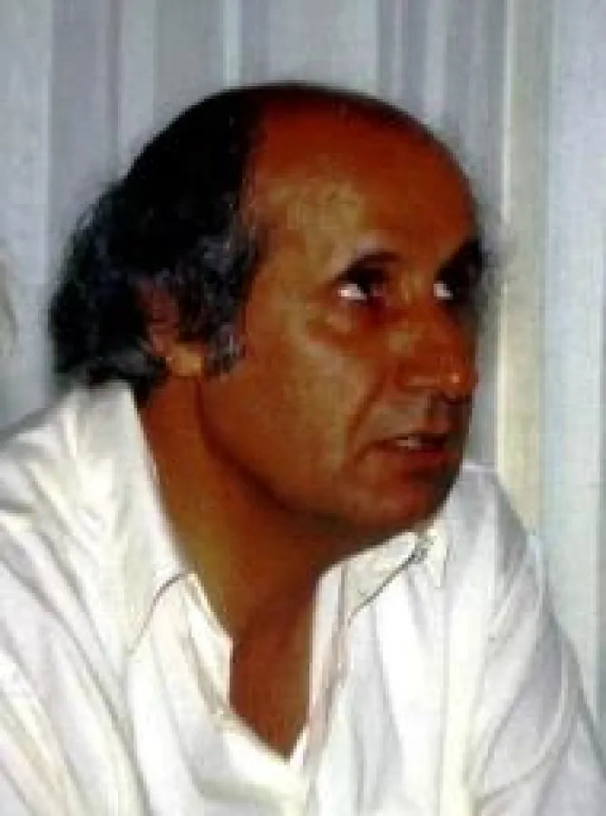 Salim Alafenisch, Autor und Erzähler, Zuhörer bewundern seine Erzählkunst