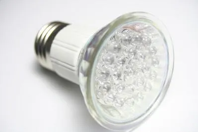 Bild: SABIC erweitert sein Portfolio von Lexan* Polycarbonaten durch neue, hochwertige Materialien
