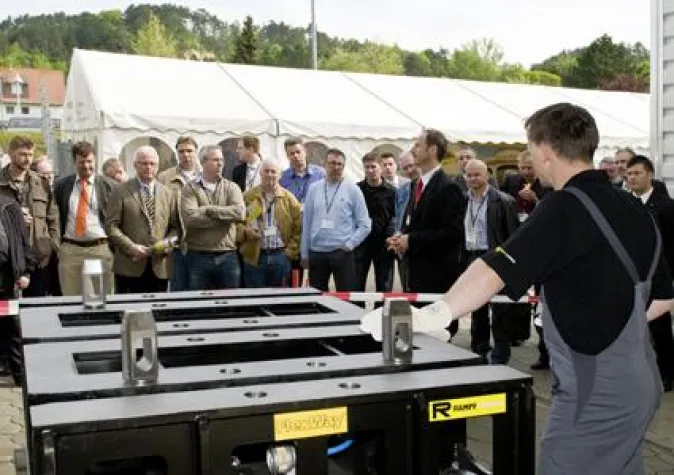 Bild: Weltneuheit auf Hausmesse präsentiert