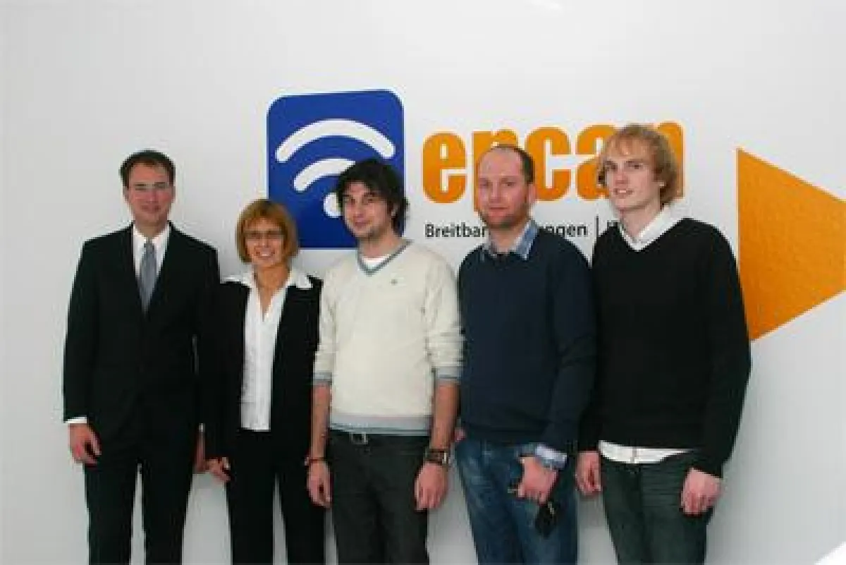 v.l. Bürgermeister Dr. Christoph Holtwisch, Dr. Elisabeth Schwenzow, Nils Waning, Christian Meiners, Gerd Gevering