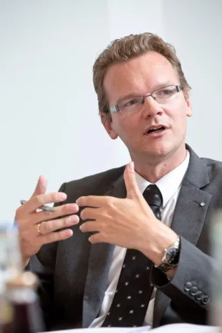 Bild: Zurich fordert Klarstellung der Zulässigkeit der Entgeltumwandlung beim Mindestlohn