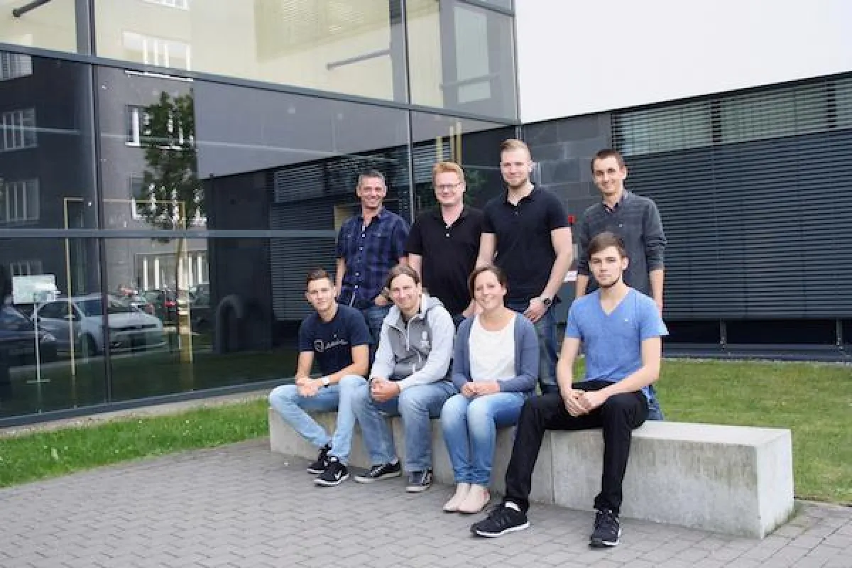 Die neuen Auszubildenden 2015 bei der transtec AG (Bild: transtec AG)