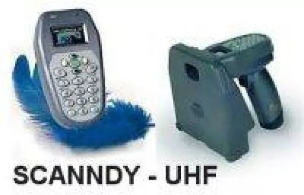 Bild: Kleinster, mobiler RFID UHF-Reader der Welt – jetzt erhältlich bei MAKRO IDENT