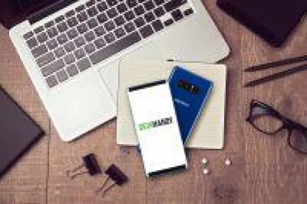 Bild: Samsung Galaxy Note 8 in Deepsea Blue - exklusiv bei DEINHANDY