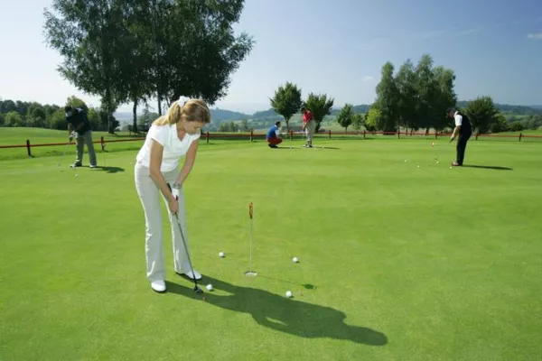 Bild: Mit der PassauCard machen Urlauber im niederbayerischen Thermalbäderdreieck Ausflüge zum kleinen Preis