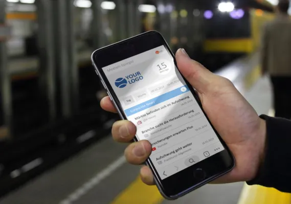 Mobiler Medienspiegel für unterwegs Bild: Mobiler Medienspiegel für unterwegs