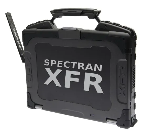 Bild: Weltweit erster Outdoor Spectrum Analyzer übertrifft Militärstandard MIL-STD 810F und arbeitet bis 9,4GHz
