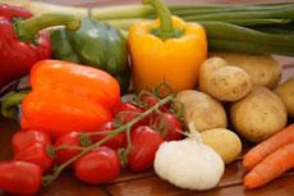Bild: Unterschätzter Zusammenhang: Rückenschmerzen und Ernährung