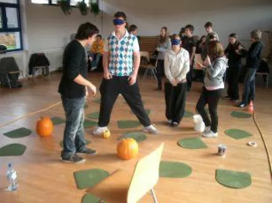 Bild: Neu: Anti-Mobbing-Training für Schülerinnen und Schüler im Odenwald-Institut