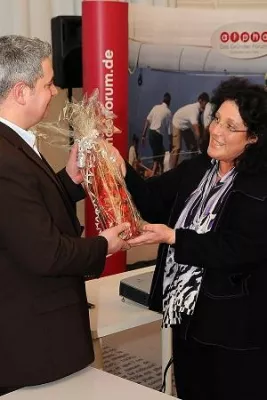 Bild: 70 Besucher erleben Event-Tipps live und in Farbe beim alpha-Treff Neujahrsspecial mit Frank Berlebach