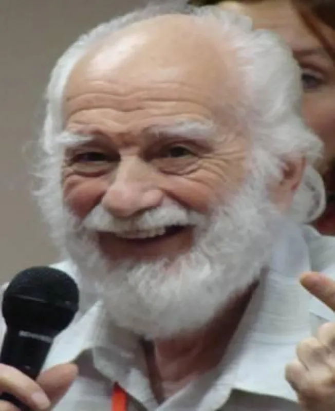 Dr. Georgi Lozanov bei seiner letzten Suggestopädie-Konferenz 2010