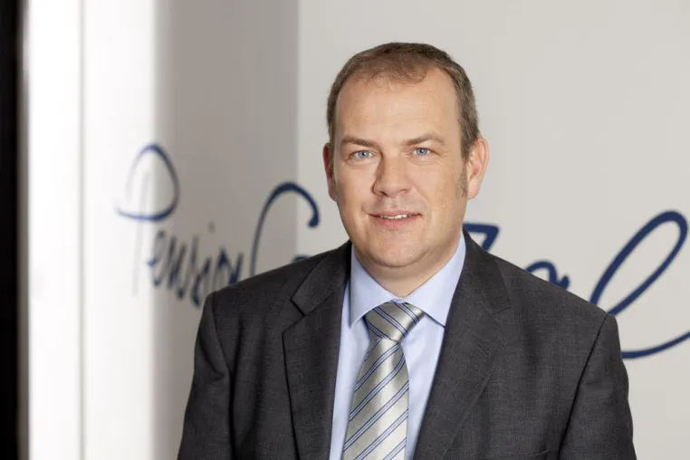 Sinkende Leistungen der Pensionskassen: Was Arbeitgeber bei Neueinstellungen beachten müssen Bild: Sinkende Leistungen der Pensionskassen: Was Arbeitgeber bei Neueinstellungen beachten müssen
