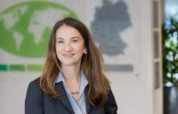Bild: Dr. Barbara Frei zum Executive Vice President von Schneider Electric Europe Operations ernannt