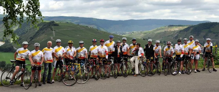 Bild: 12. nestwärme-Benefiztour des nestwärme RadTeams Großer Empfang am Trierer Altstadtfest