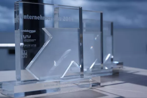 Bild: Bester Deutscher Versicherungsmakler 2014