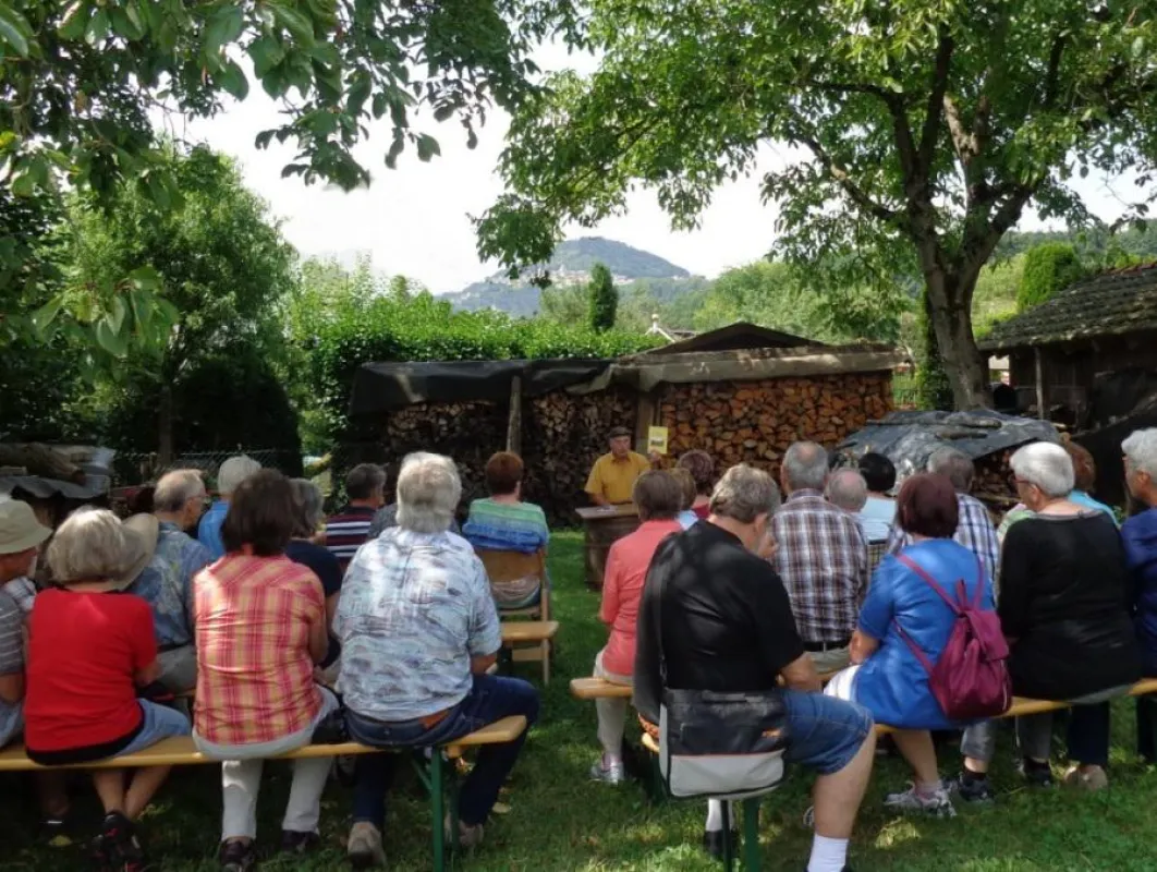 Schlotzer in Schönweilers Garten