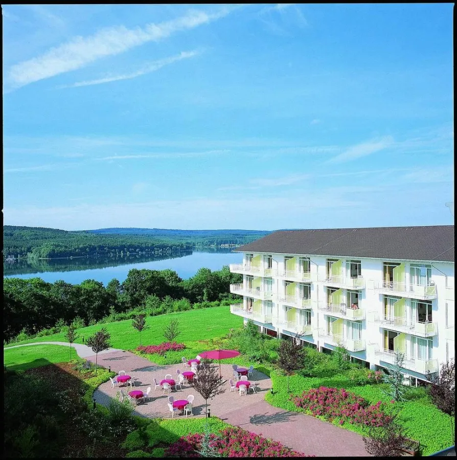 In der Klinik Möhnesee erfahren Personaler und Führungskräfte mehr über Behandlungsmethoden bei einer psychosomatischen Rehabilitation