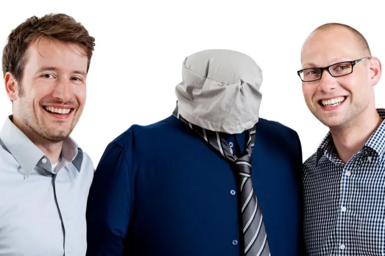 Bild: Bügelrevolution geht auf Stadtfest St.Georg 2015 – Startup stellt Bügelpuppen vor