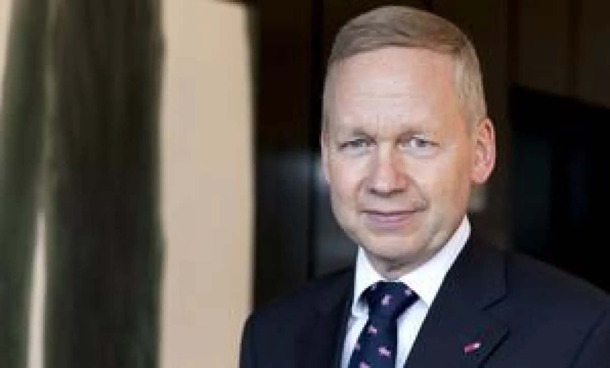 Lutz Goebel
