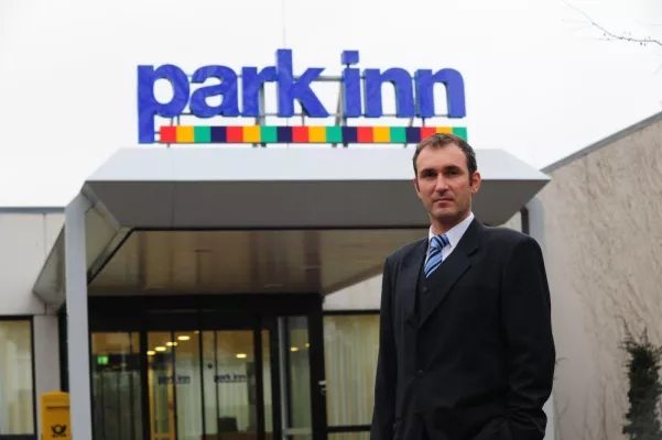 Bild: Das neue Park Inn Hamburg Nord steht unter der Leitung von Thomas Wirth