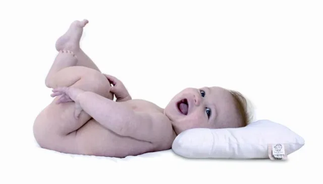 Bild: Verformtem Babykopf sanft entgegen wirken