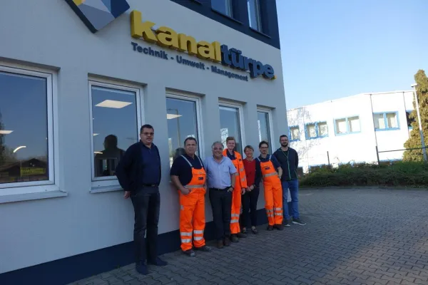 Für eine saubere Umwelt - Kanal-Türpe plant Umweltprojekte in seiner neuen Niederlassung Leipzig Bild: Für eine saubere Umwelt - Kanal-Türpe plant Umweltprojekte in seiner neuen Niederlassung Leipzig