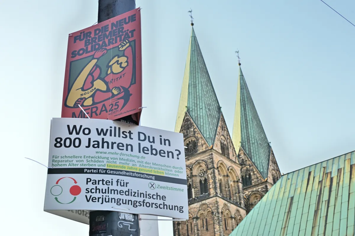 Foto: Wahlplakat der Partei für schulmedizinische Verjüngungsforschung