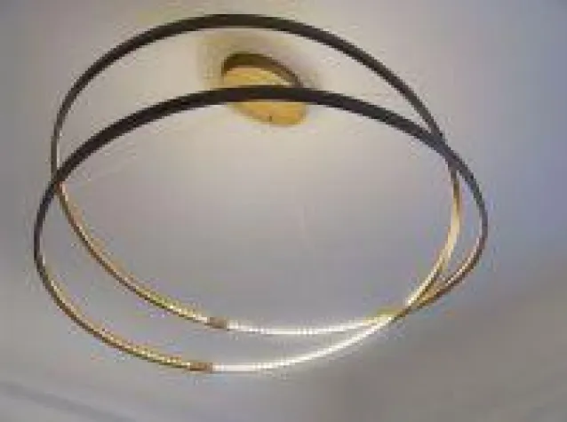 Symbol der Unendlichkeit - Leuchtkreation "infinity" Bild: Symbol der Unendlichkeit - Leuchtkreation "infinity"