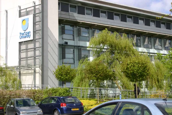 Bild: Britische Open University lädt ein zu Infoveranstaltungen - Fernuniversität bietet international anerkannte Qualifikationen zum BA, MA oder MBA