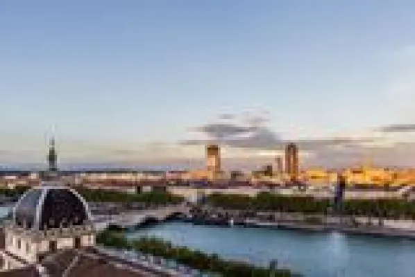 Lyon „Cann es“! Die Metropolregion mit glänzender Bilanz auf der MIPIM Bild: Lyon „Cann es“! Die Metropolregion mit glänzender Bilanz auf der MIPIM