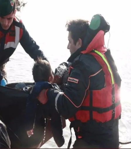 Bild: Flüchtlingsboot mit Hizmet-Engagierten kentert: Vermisste und Tote